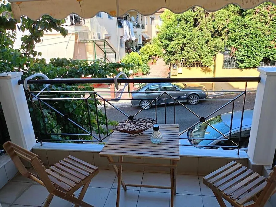 Apartamento Ef-Xaris Peraía